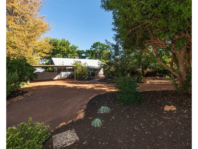 41 Cyril Road, High Wycombe WA 6057