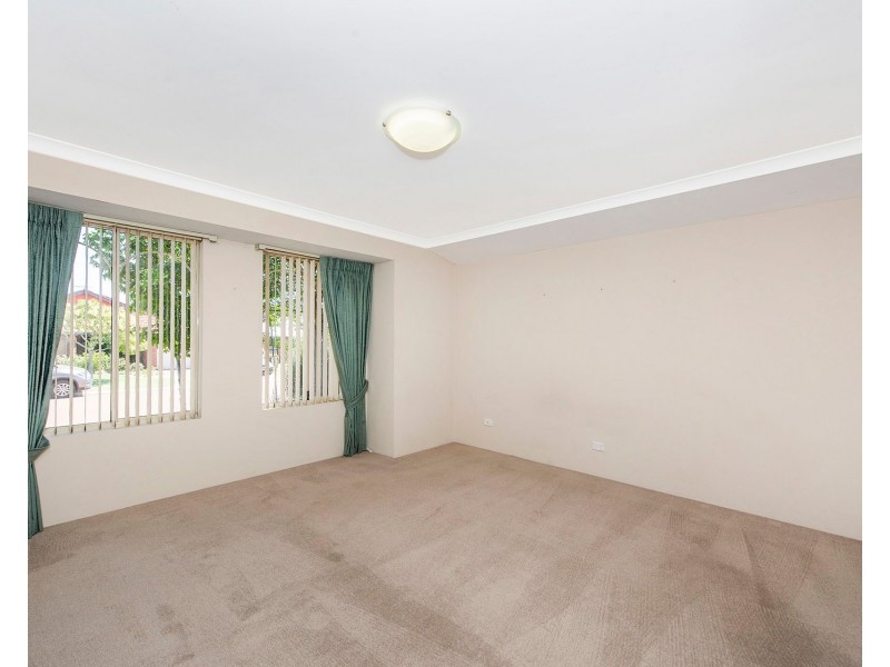 20 Oldham Pass, High Wycombe WA 6057
