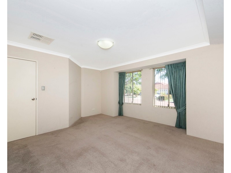 20 Oldham Pass, High Wycombe WA 6057