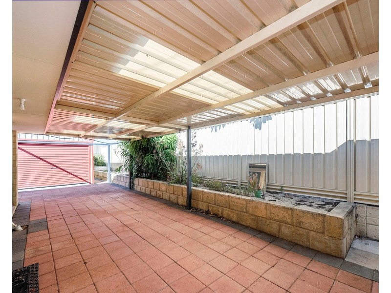 14 Passionfruit Way, Forrestfield WA 6058