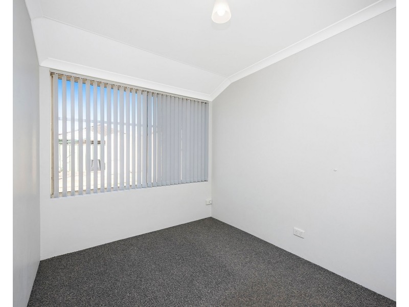 14 Passionfruit Way, Forrestfield WA 6058