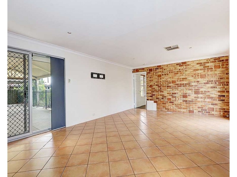 111 Wittenoom Road, High Wycombe WA 6057