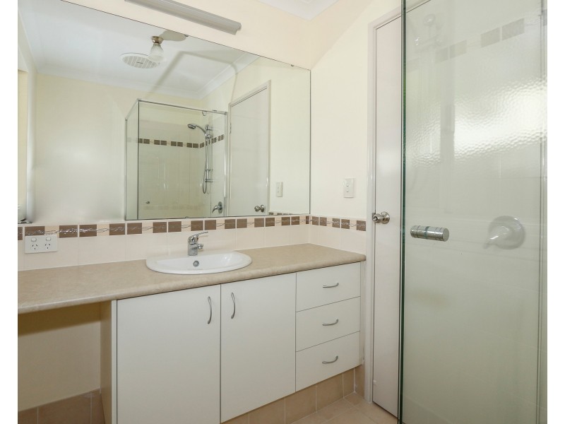 15A Parkfield Road, Kelmscott WA 6111