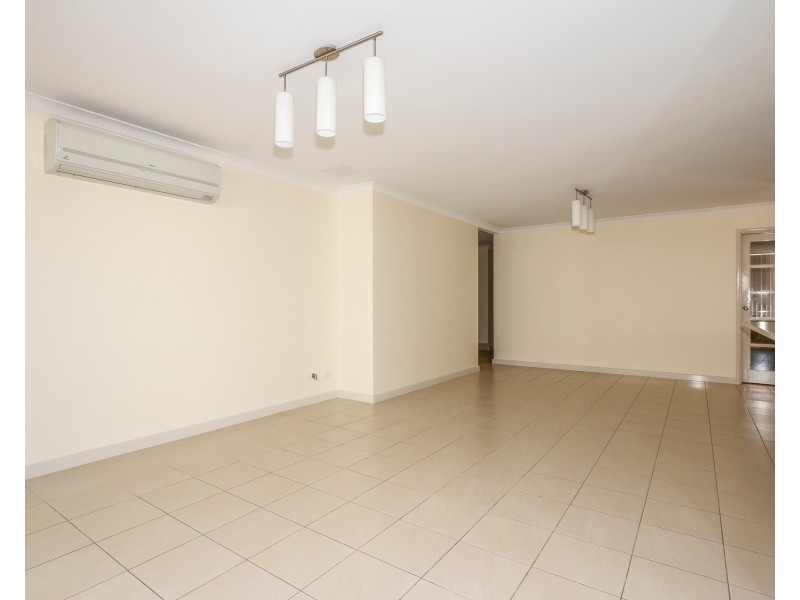 15A Parkfield Road, Kelmscott WA 6111