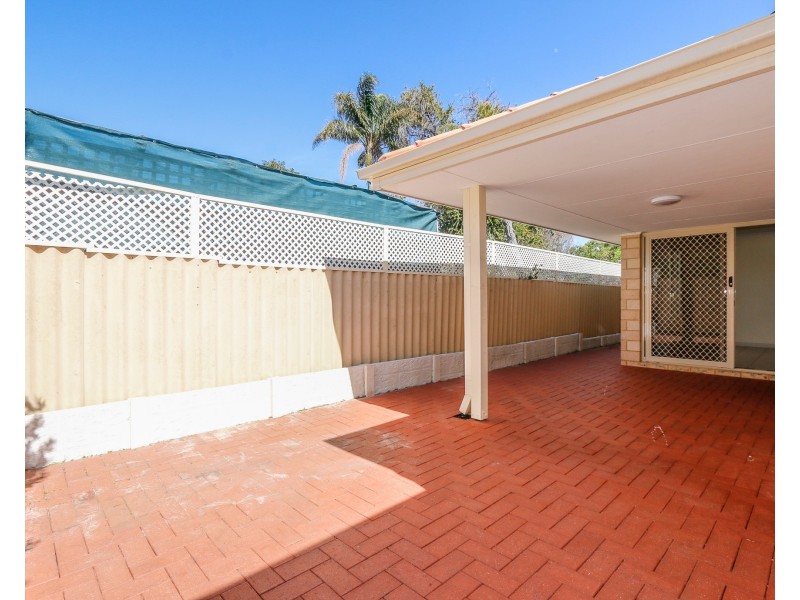 15A Parkfield Road, Kelmscott WA 6111