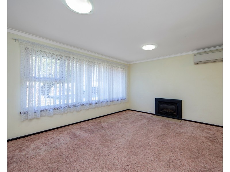 6 Cyril Road, High Wycombe WA 6057