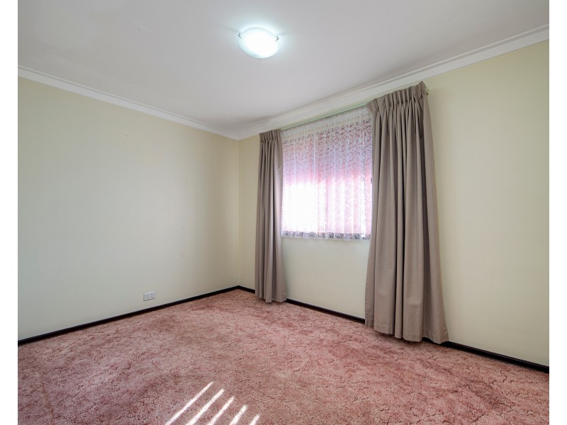 6 Cyril Road, High Wycombe WA 6057