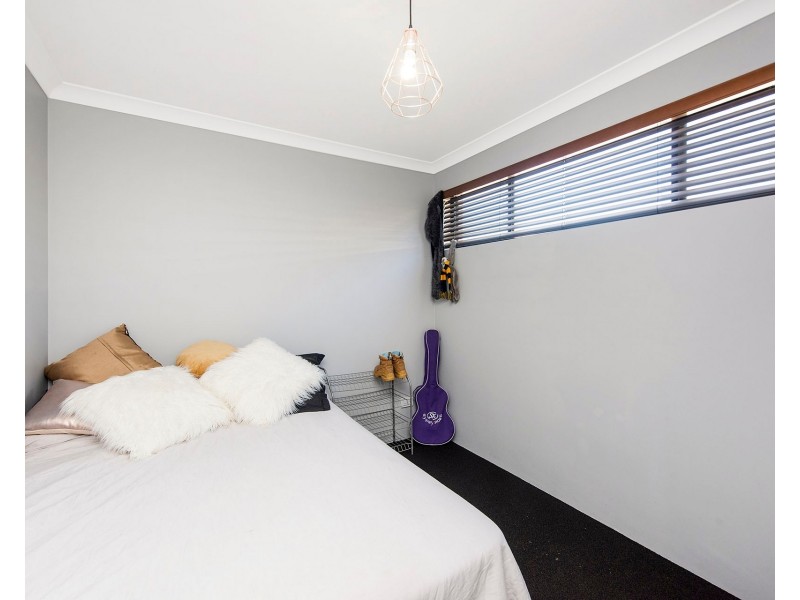 6 Rowell Gardens, High Wycombe WA 6057