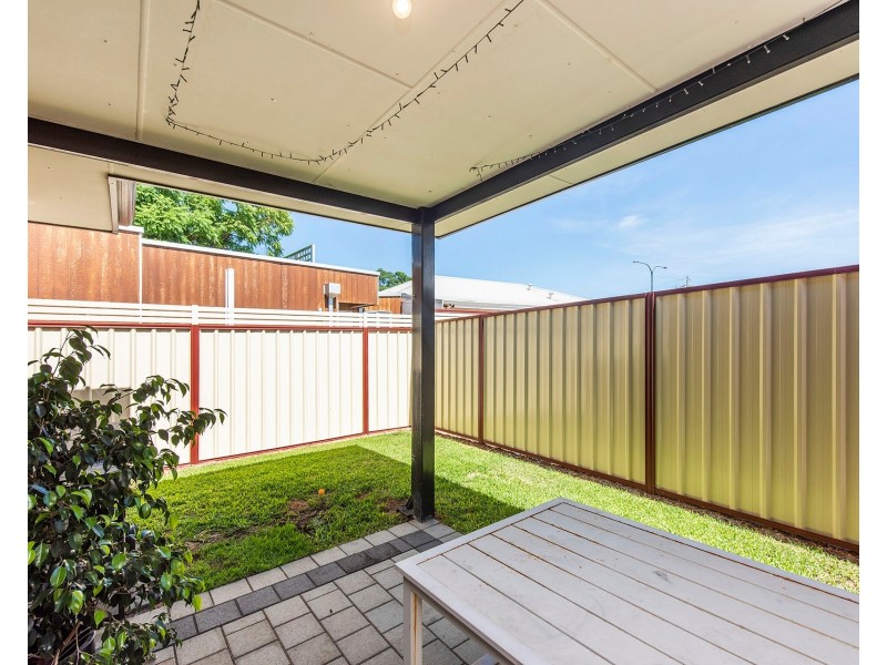 6 Rowell Gardens, High Wycombe WA 6057