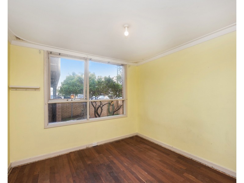 4 Murray Drive, High Wycombe WA 6057