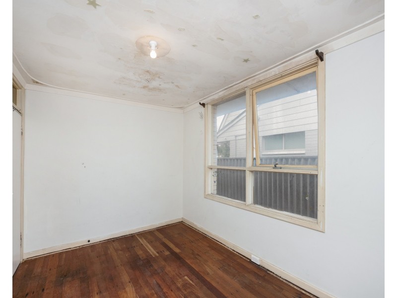 4 Murray Drive, High Wycombe WA 6057