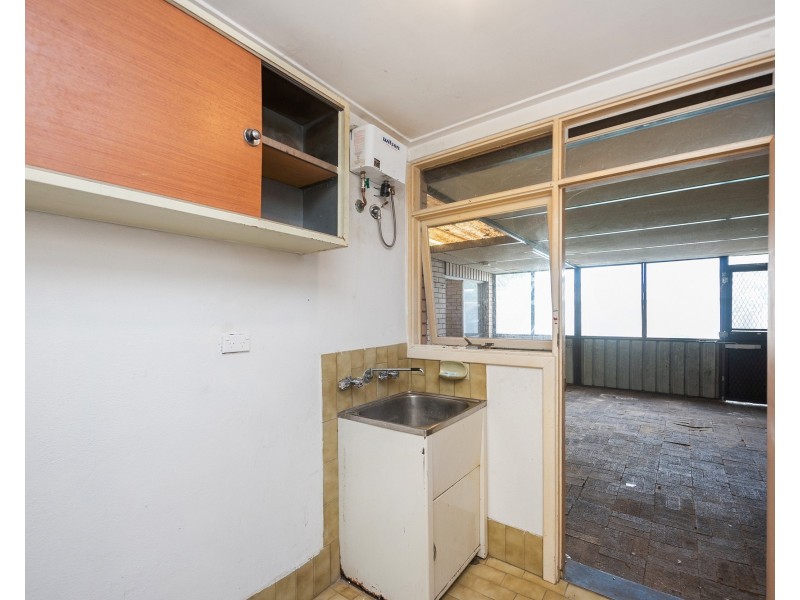 4 Murray Drive, High Wycombe WA 6057