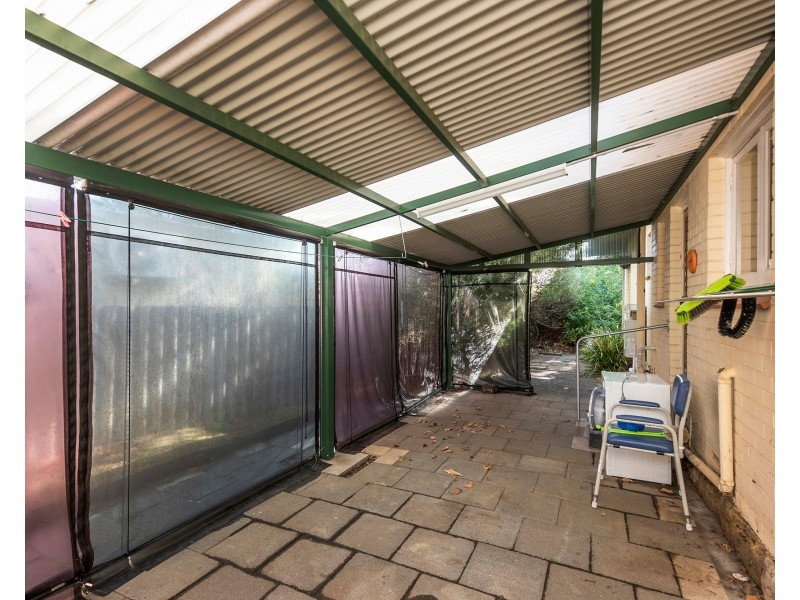 14 Kathleen Close, Maida Vale WA 6057