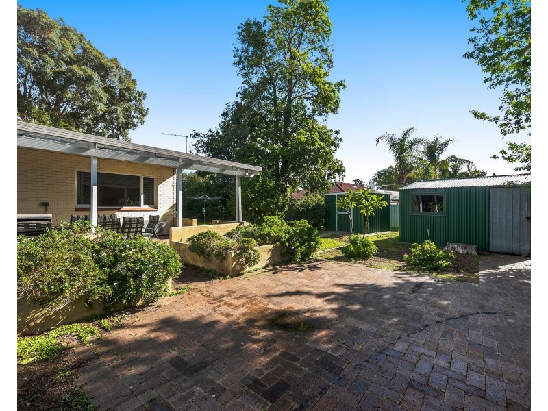 14 Kathleen Close, Maida Vale WA 6057