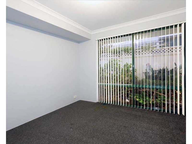 8 Hodges Street, Middle Swan WA 6056