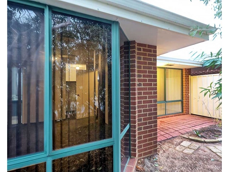 8 Hodges Street, Middle Swan WA 6056