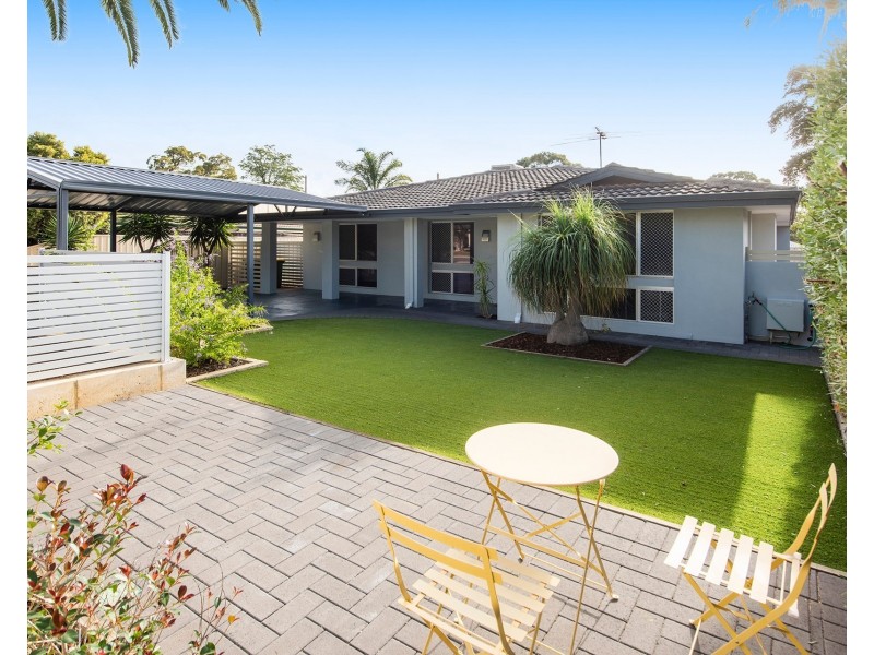 82 Bandalong Way, High Wycombe WA 6057