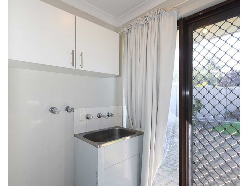 8 Spiers Place, Middle Swan WA 6056