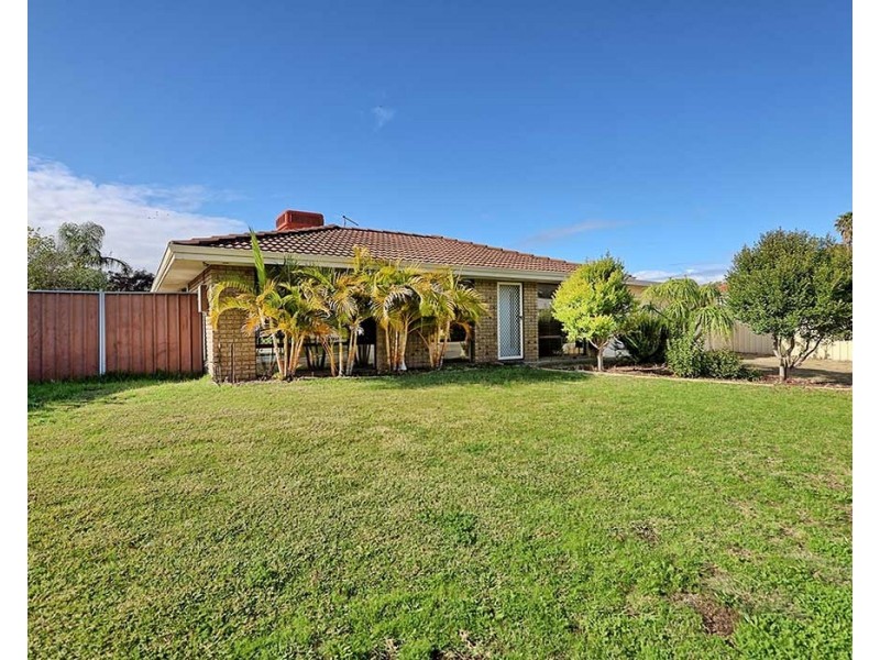 8 Spiers Place, Middle Swan WA 6056