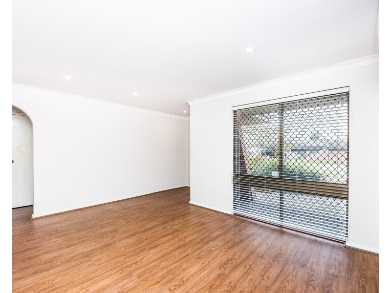 4 Beete Place, Beechboro WA 6063