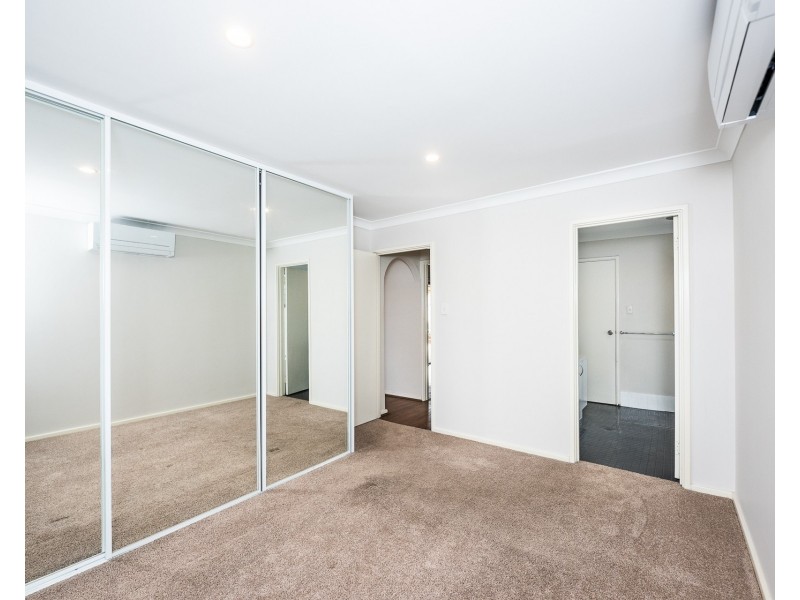 4 Beete Place, Beechboro WA 6063
