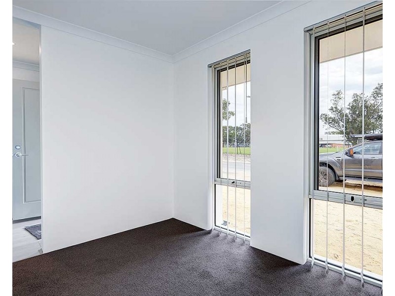 36 Spinosa Bvd, Forrestfield WA 6058