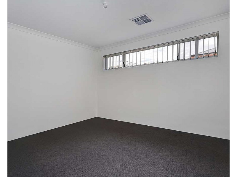 36 Spinosa Bvd, Forrestfield WA 6058