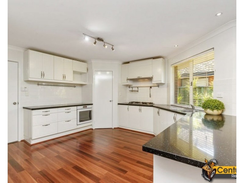 31 Fleet Circle, High Wycombe WA 6057