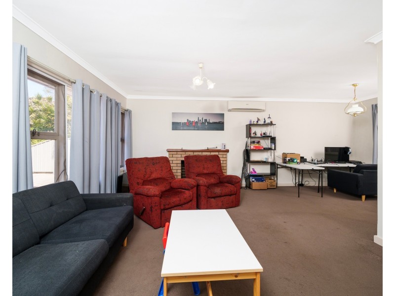 22A Albemarle Way, High Wycombe WA 6057