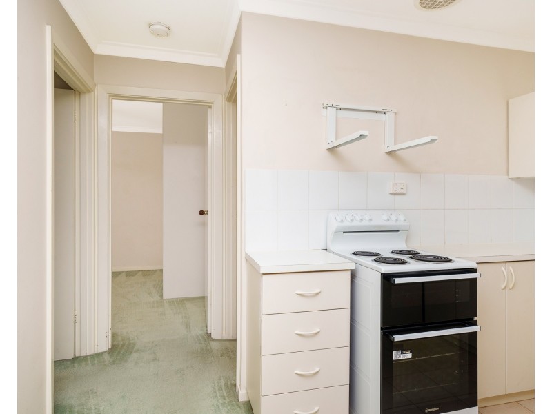 16/9 Clydesdale Street, Como WA 6152