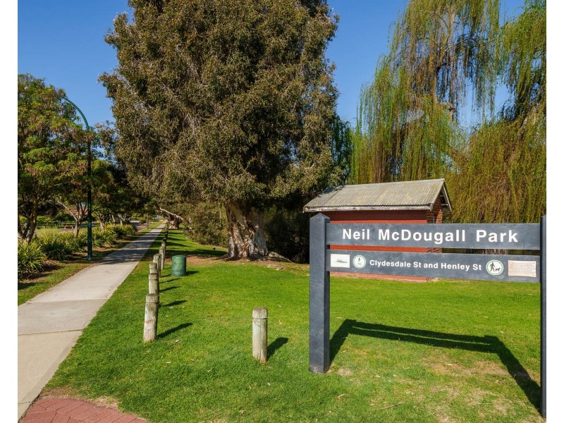 16/9 Clydesdale Street, Como WA 6152