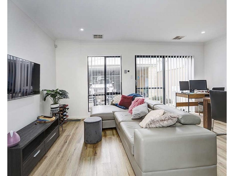 13 Ficus Lane, Forrestfield WA 6058