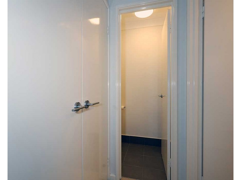 9/18 Whitlock Road, Queens Park WA 6107