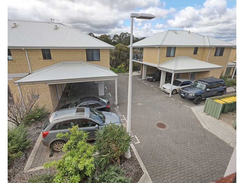 9/18 Whitlock Road, Queens Park WA 6107