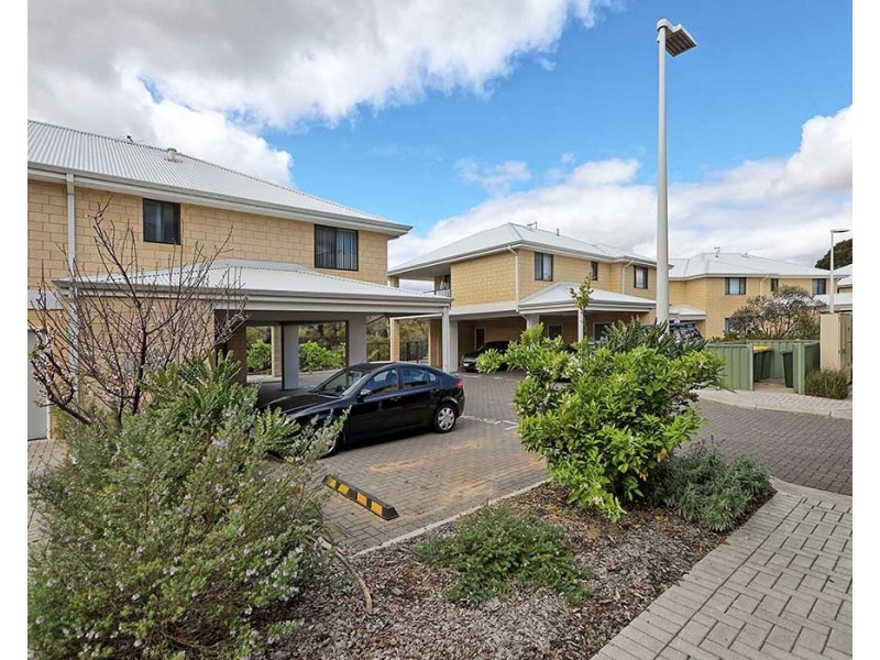 9/18 Whitlock Road, Queens Park WA 6107