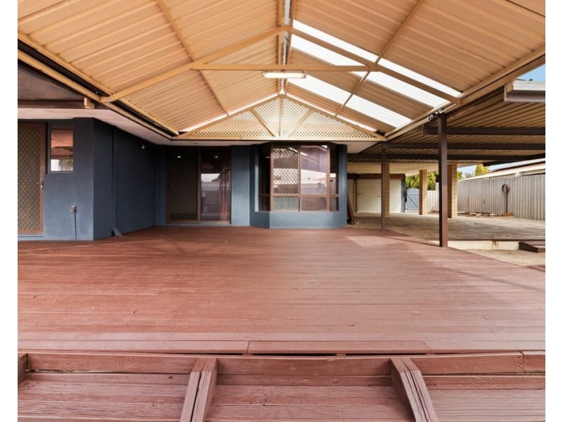 20 Upton Road, High Wycombe WA 6057