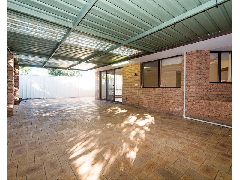 6 Dove Court, High Wycombe WA 6057