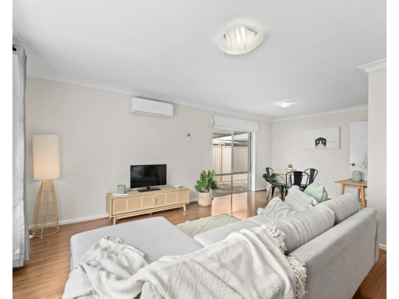 4 Bagoda Street, Queens Park WA 6107