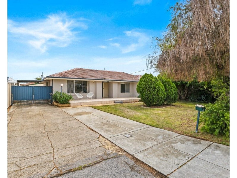 4 Bagoda Street, Queens Park WA 6107