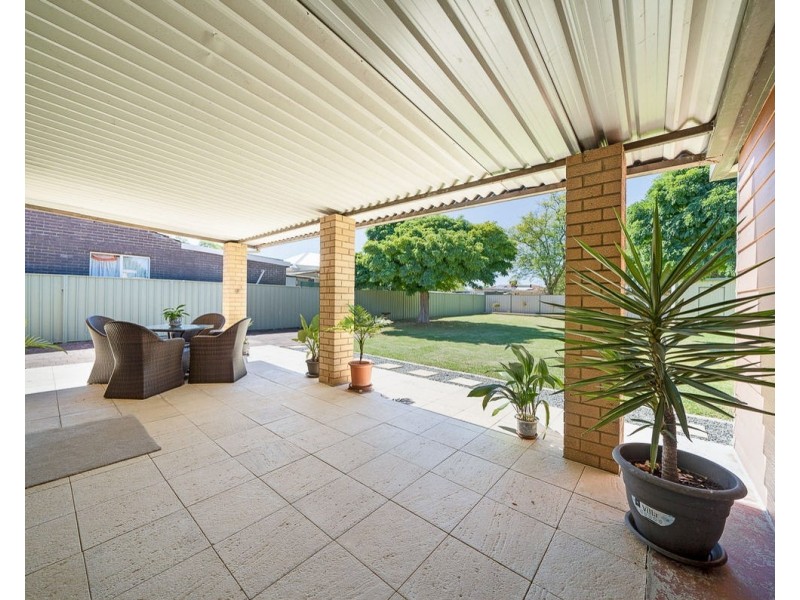 19 Birchington Street, Beckenham WA 6107