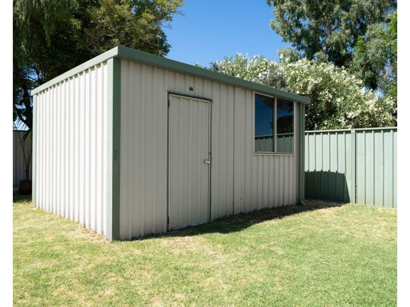 19 Birchington Street, Beckenham WA 6107