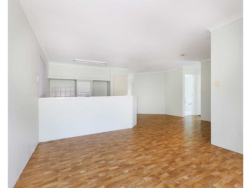 1/22 Wittenoom Road, High Wycombe WA 6057