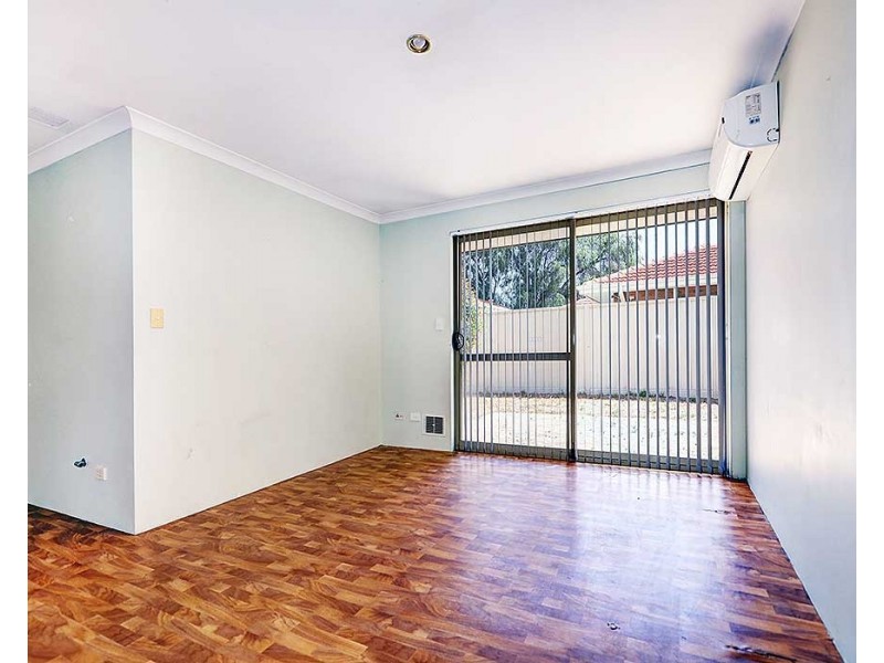 1/22 Wittenoom Road, High Wycombe WA 6057
