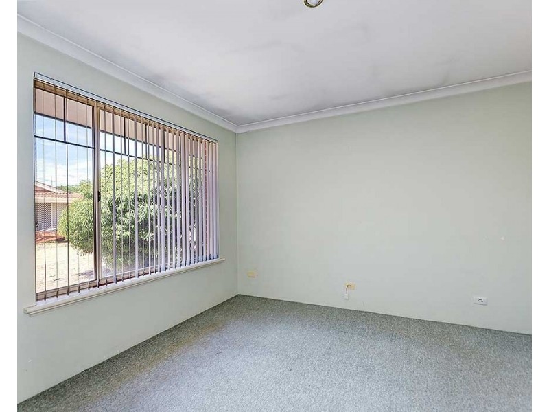 1/22 Wittenoom Road, High Wycombe WA 6057