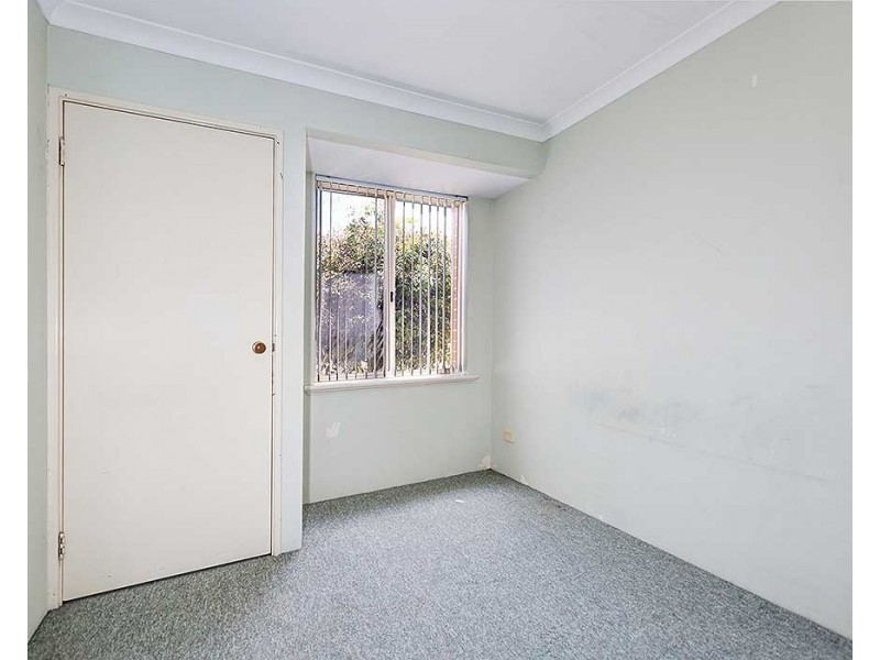 1/22 Wittenoom Road, High Wycombe WA 6057