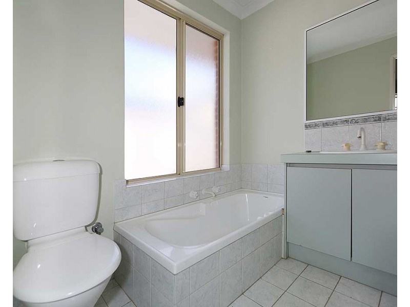 1/22 Wittenoom Road, High Wycombe WA 6057