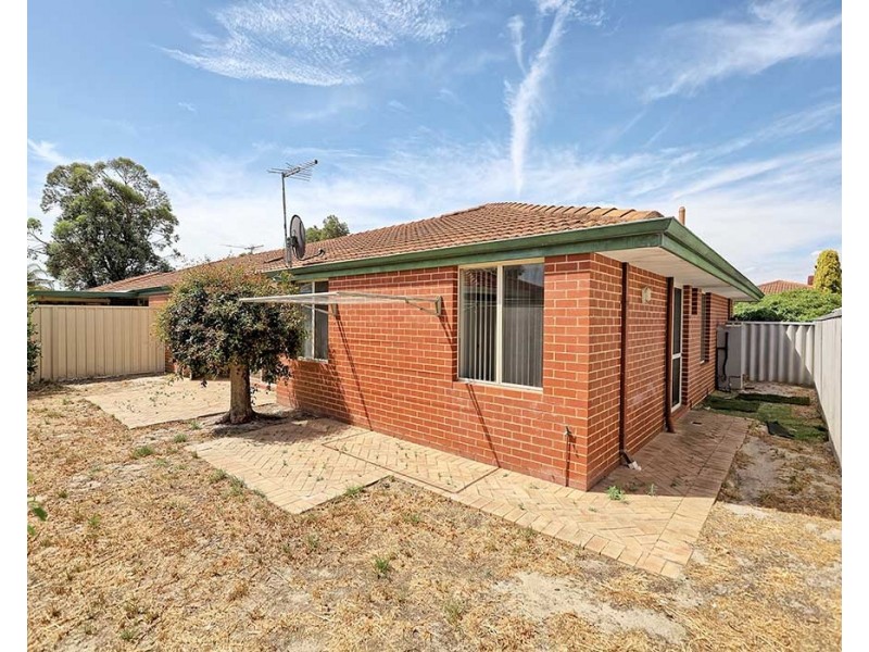 1/22 Wittenoom Road, High Wycombe WA 6057