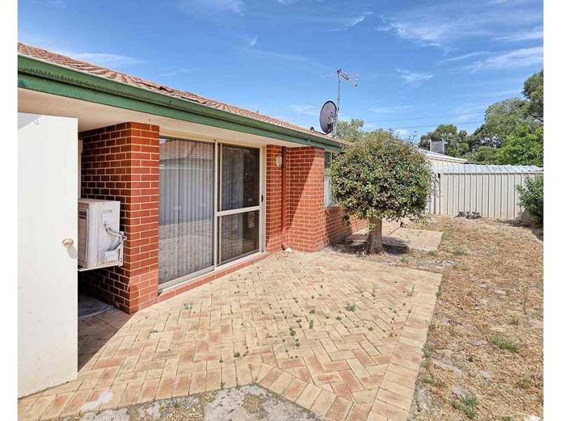 1/22 Wittenoom Road, High Wycombe WA 6057