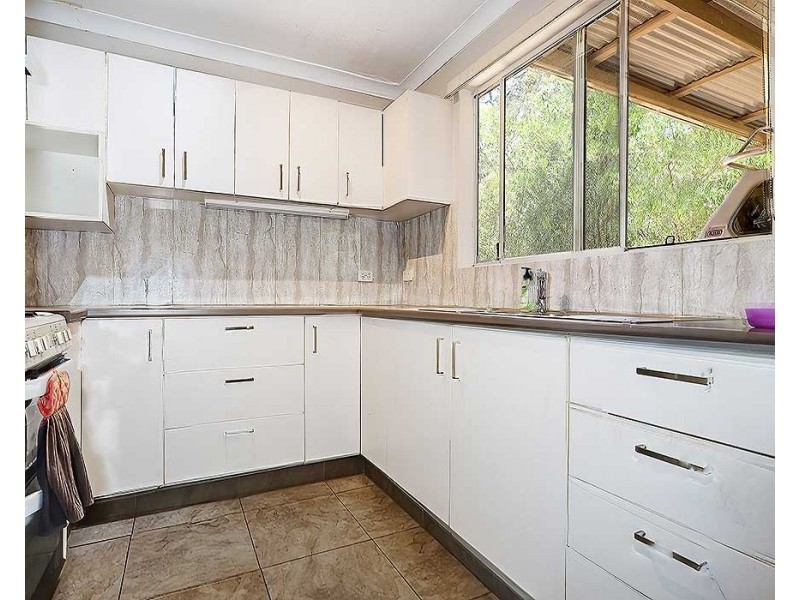 32 Kawina Road, Bickley WA 6076