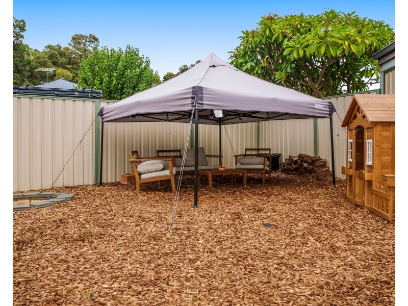 6 Kunzea Close, Maida Vale WA 6057